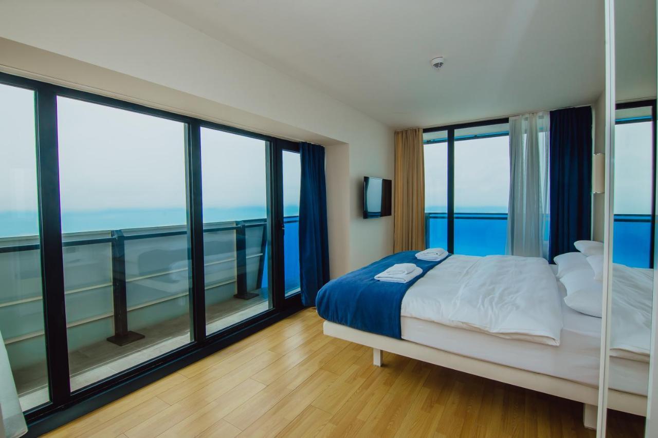 Premium Aparthotel With Sea View Batumi Exteriér fotografie