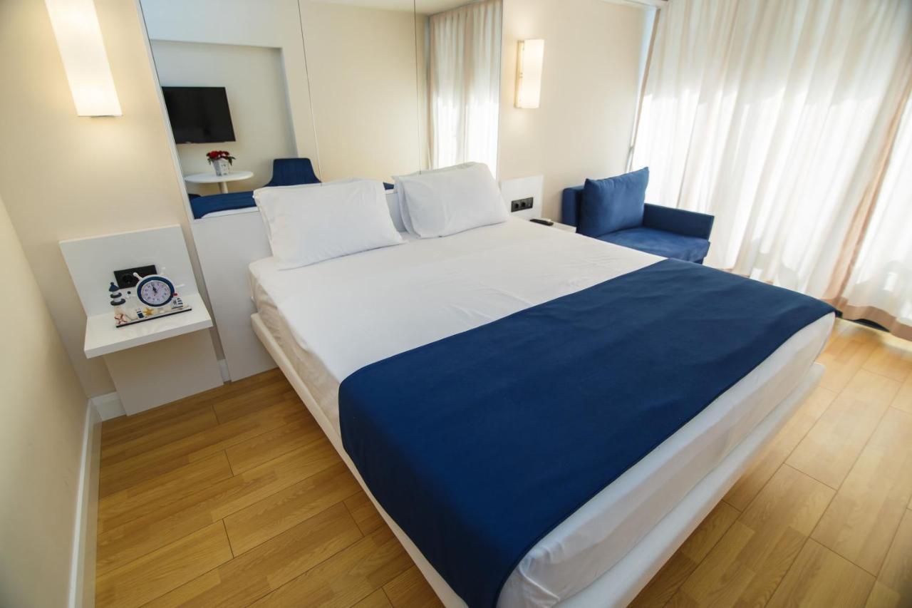 Premium Aparthotel With Sea View Batumi Exteriér fotografie