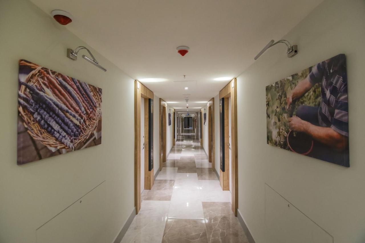 Premium Aparthotel With Sea View Batumi Exteriér fotografie