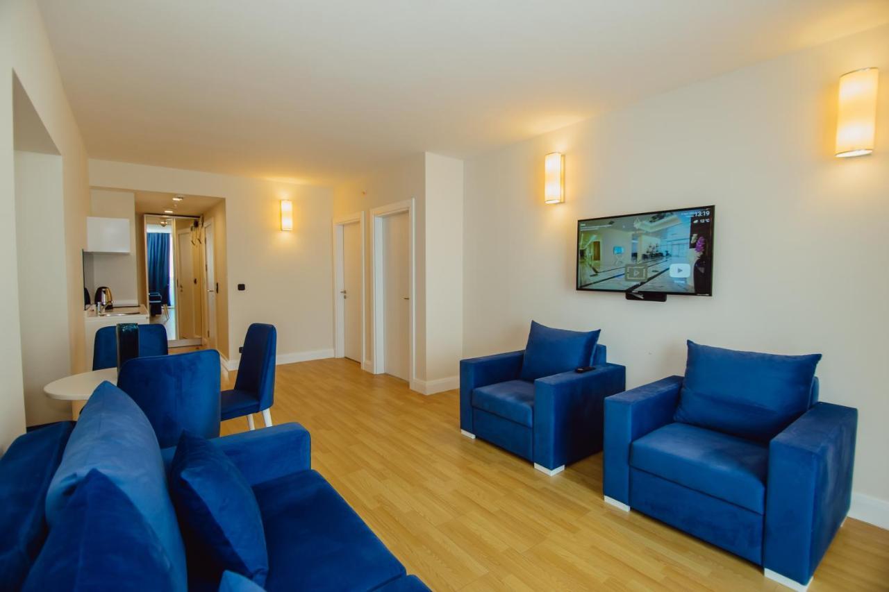 Premium Aparthotel With Sea View Batumi Exteriér fotografie