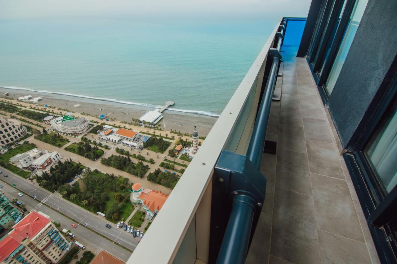 Premium Aparthotel With Sea View Batumi Exteriér fotografie