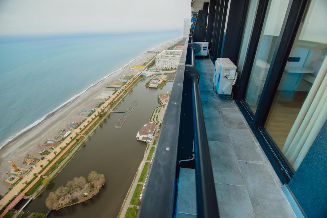 Premium Aparthotel With Sea View Batumi Exteriér fotografie