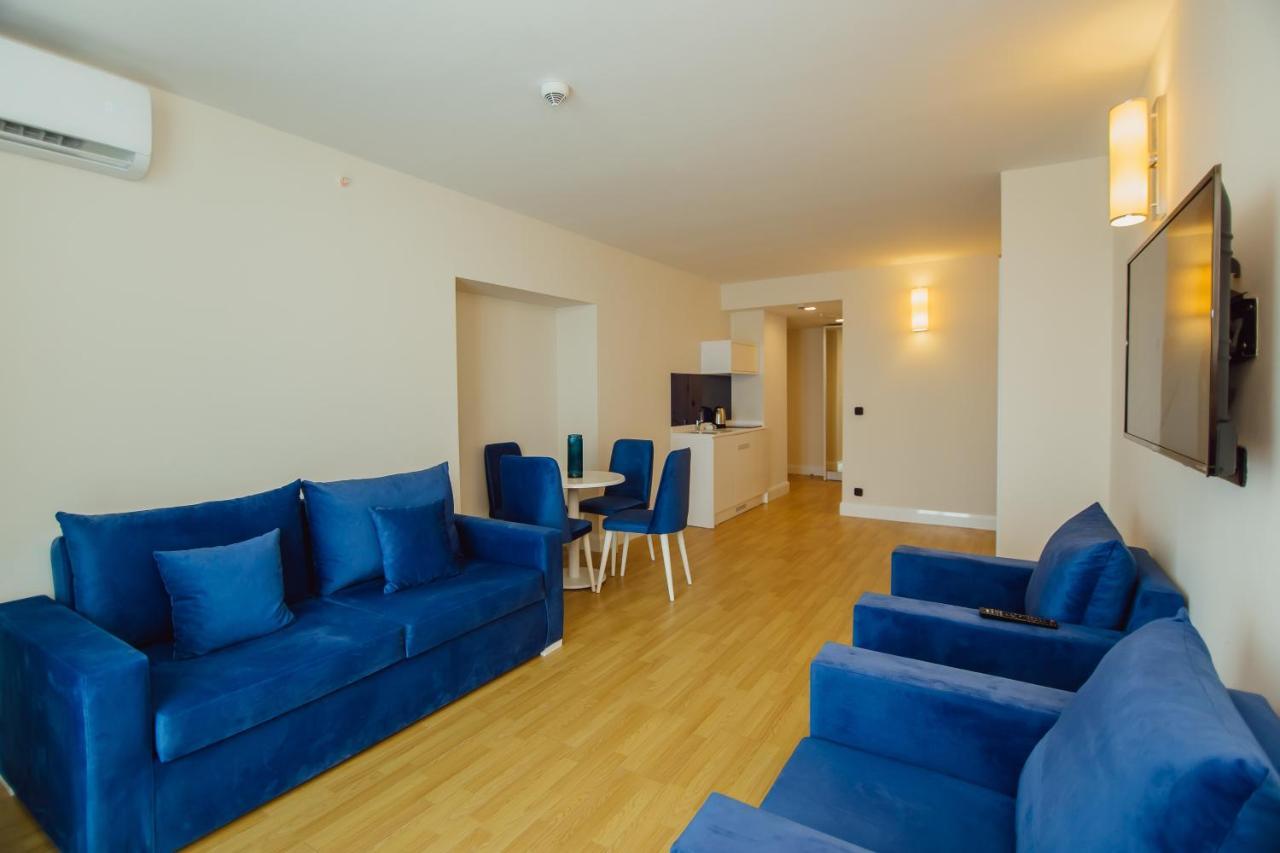 Premium Aparthotel With Sea View Batumi Exteriér fotografie