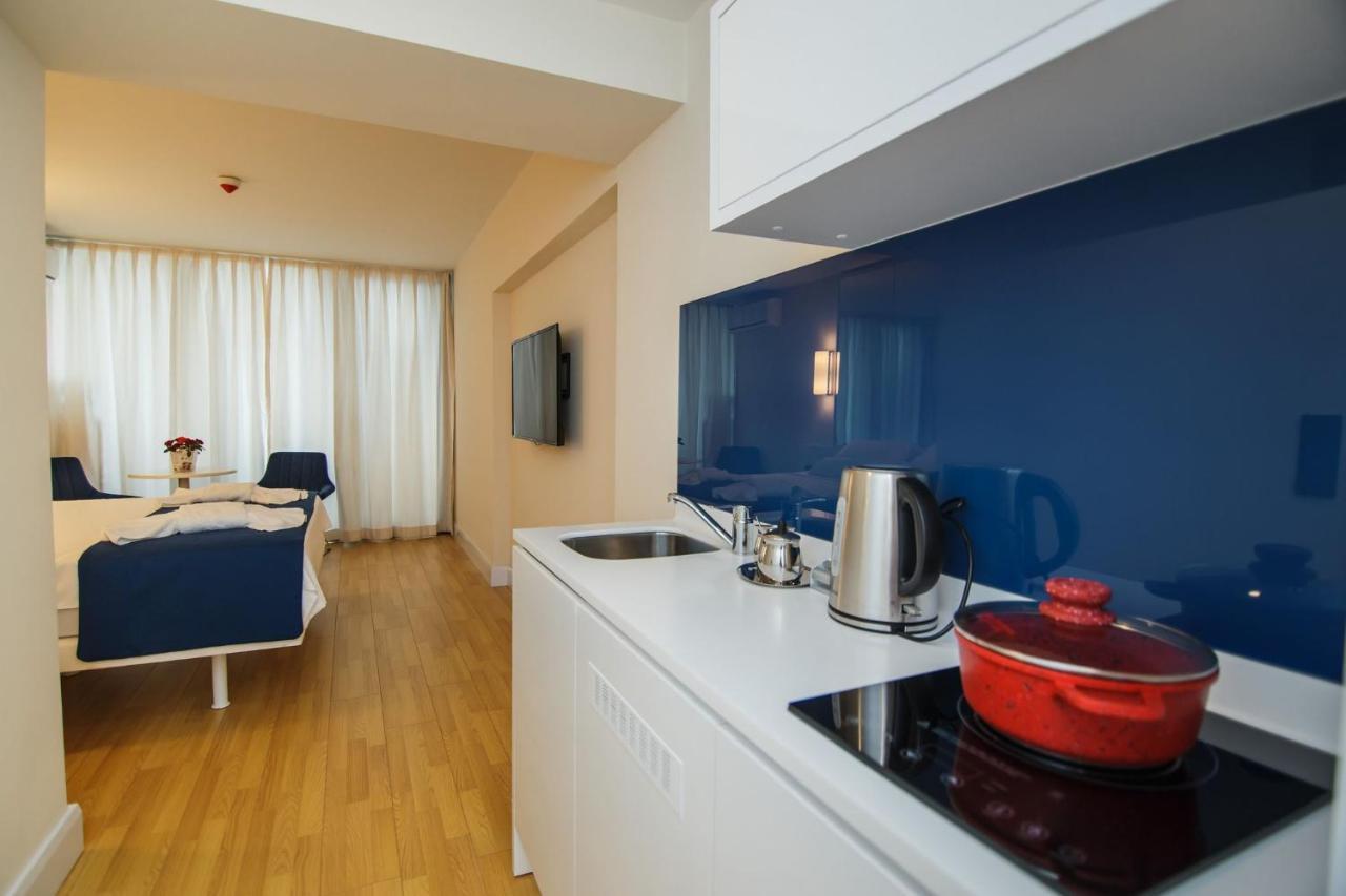 Premium Aparthotel With Sea View Batumi Exteriér fotografie