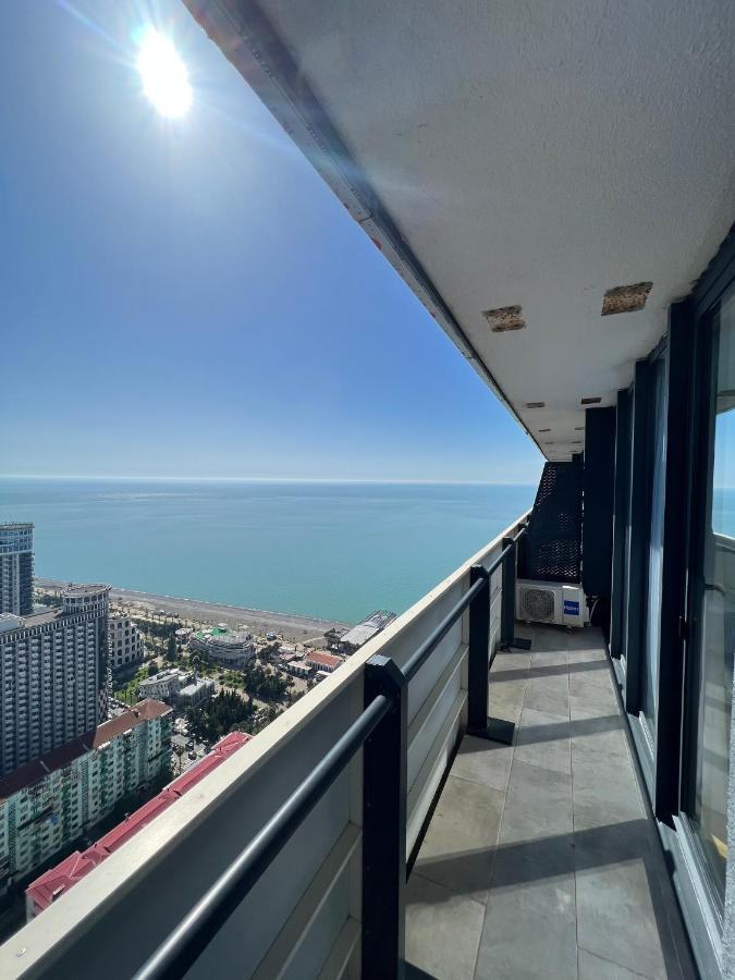 Premium Aparthotel With Sea View Batumi Exteriér fotografie